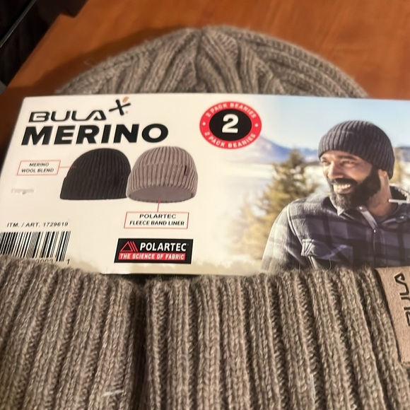 New with tag (2) BULA Unisex Merino Wool Blend
Beanie Hats - Picture 5 of 13